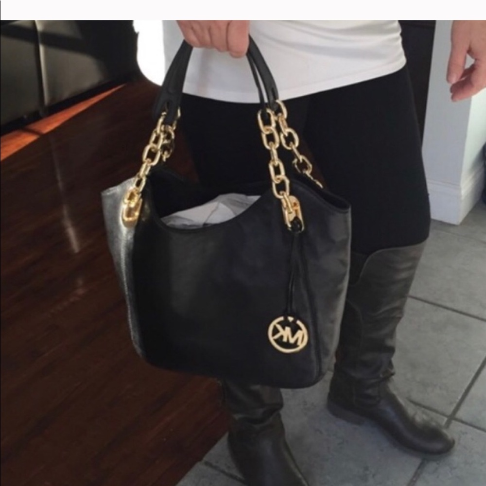 Authentic Micheal Kors Black Lilly bag